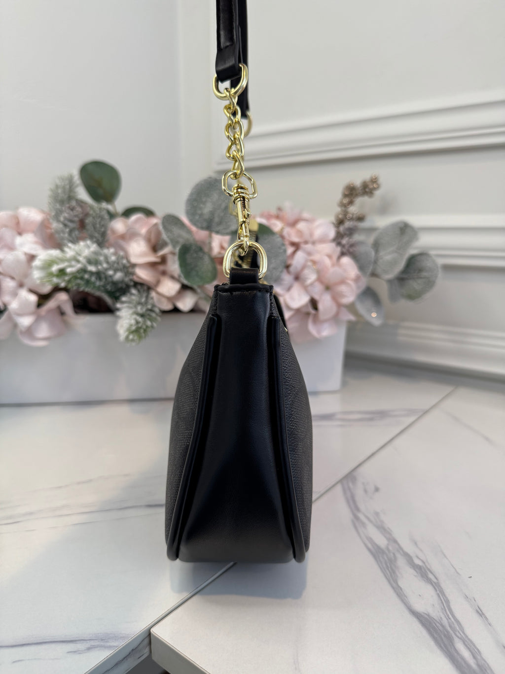 Black Shoulder Bag